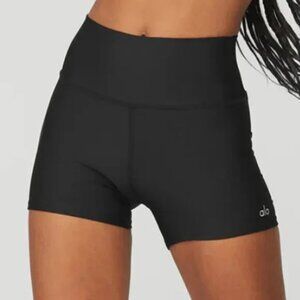 Alo 3" High-Waist Airlift Short